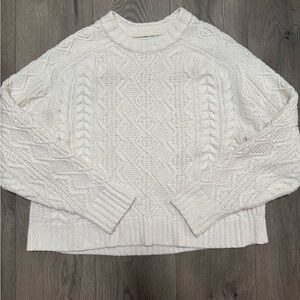 American Eagle Cream Cable Knit Sweater Medium Layering Cotton Blend